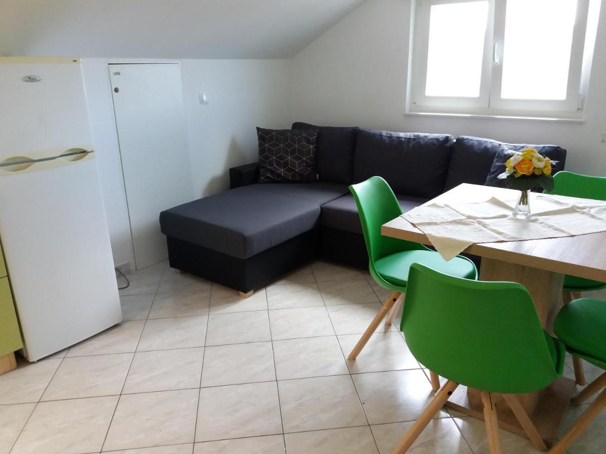Apartmani Lana Бродарица Экстерьер фото