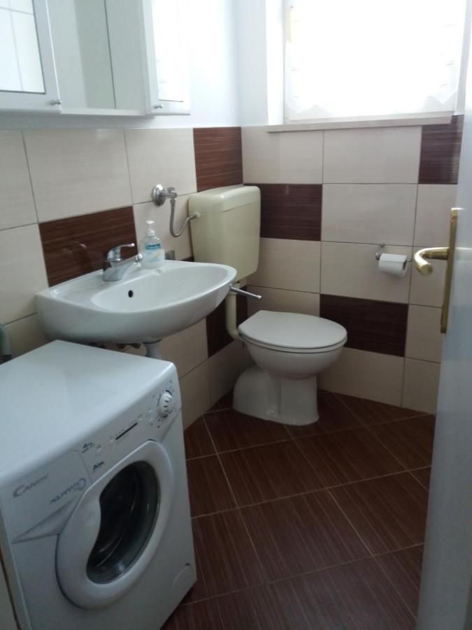 Apartmani Lana Бродарица Экстерьер фото