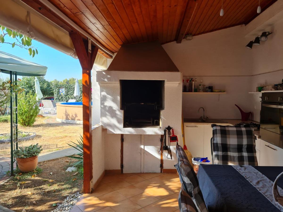 Apartmani Lana Бродарица Экстерьер фото